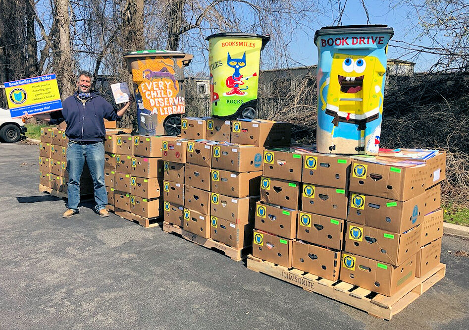 Larry Abrams boxes BookSmiles